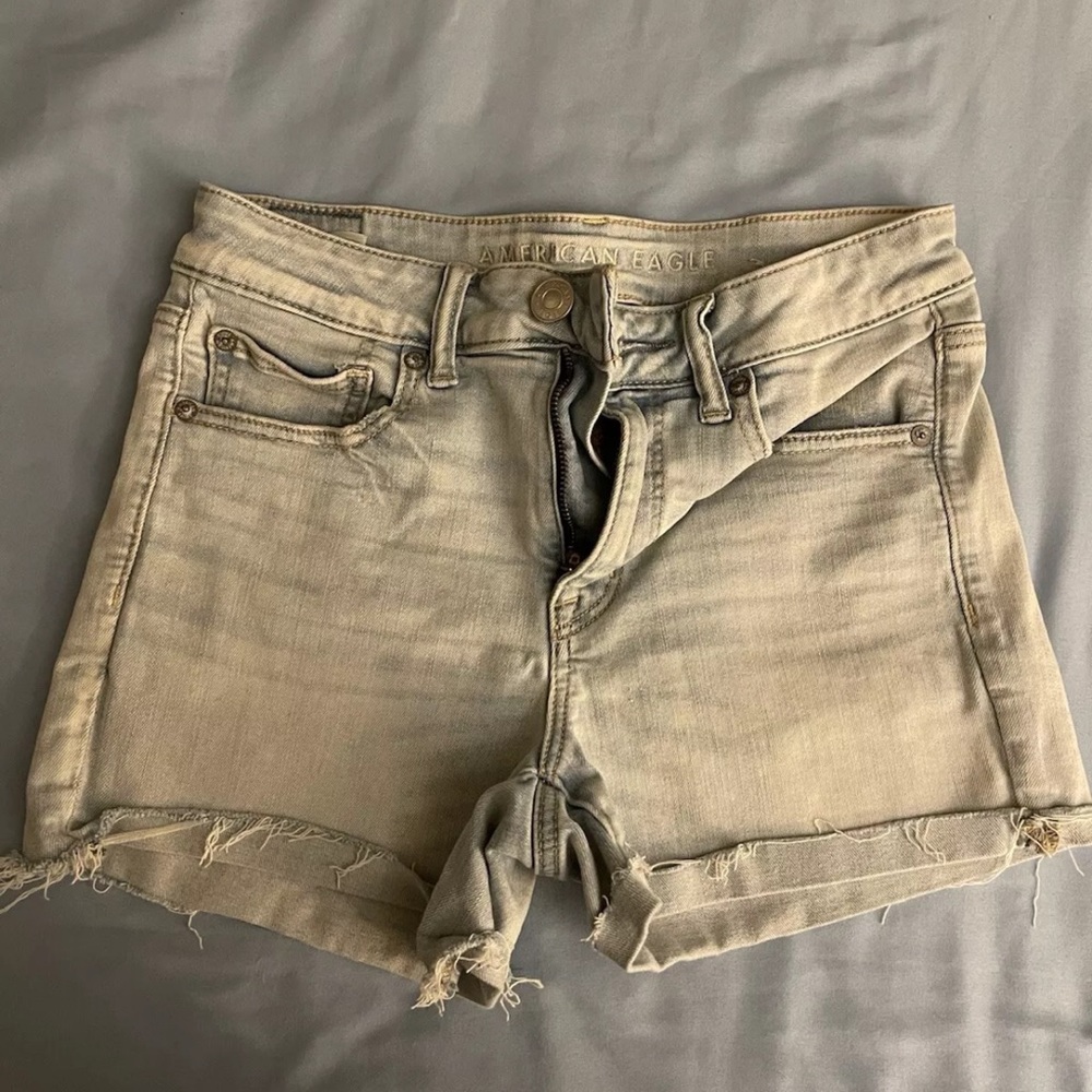 American Eagle Ne(x)t Level Stretch denim shorts, womens, size 6 US